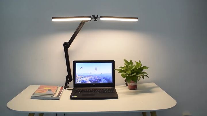 Đèn bàn công nghệ led hiện đại