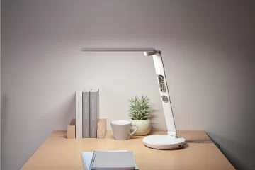 Cách chọn đèn bàn làm việc bảo vệ mắt tốt nhất